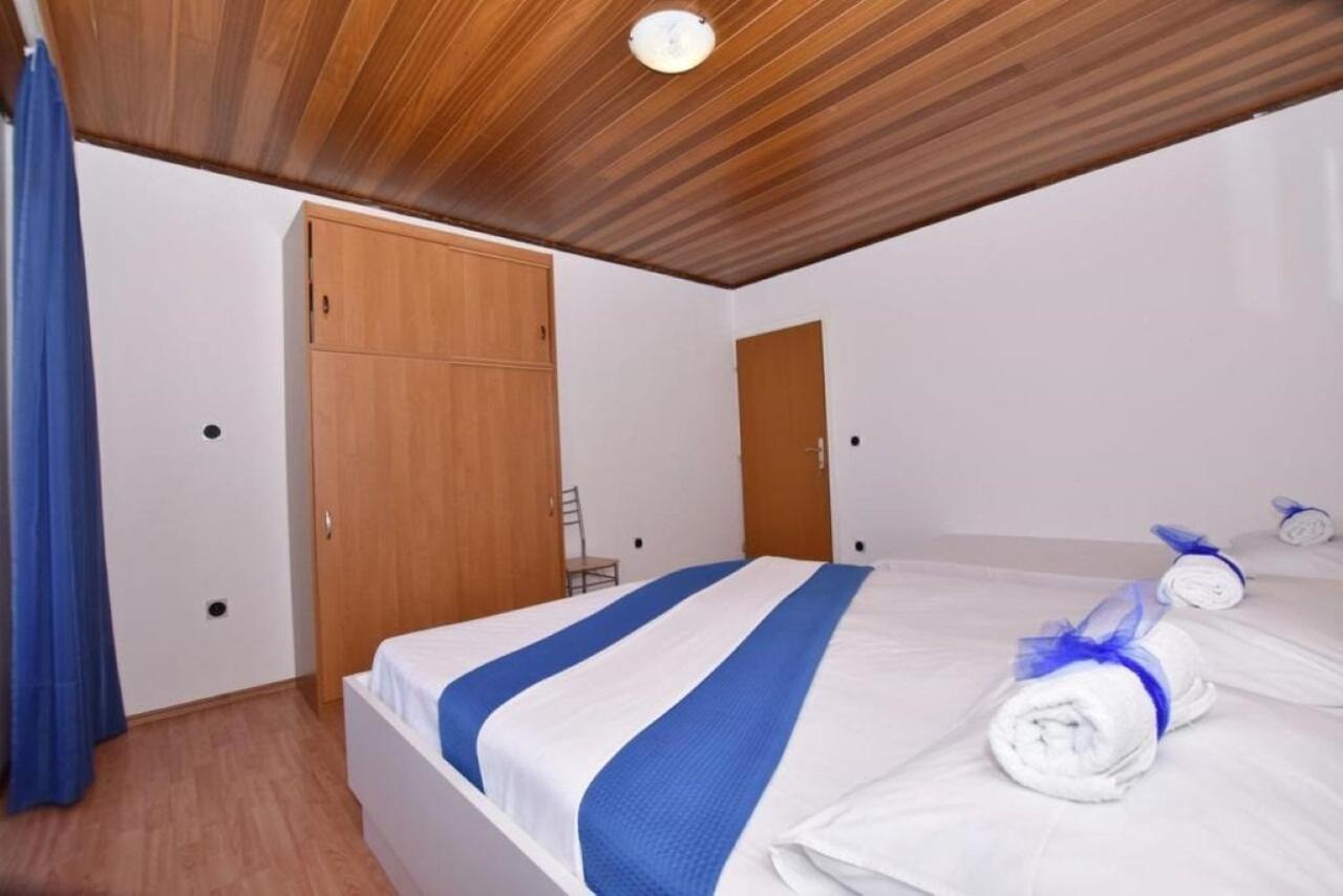 Apartment Rene 오미스 외부 사진