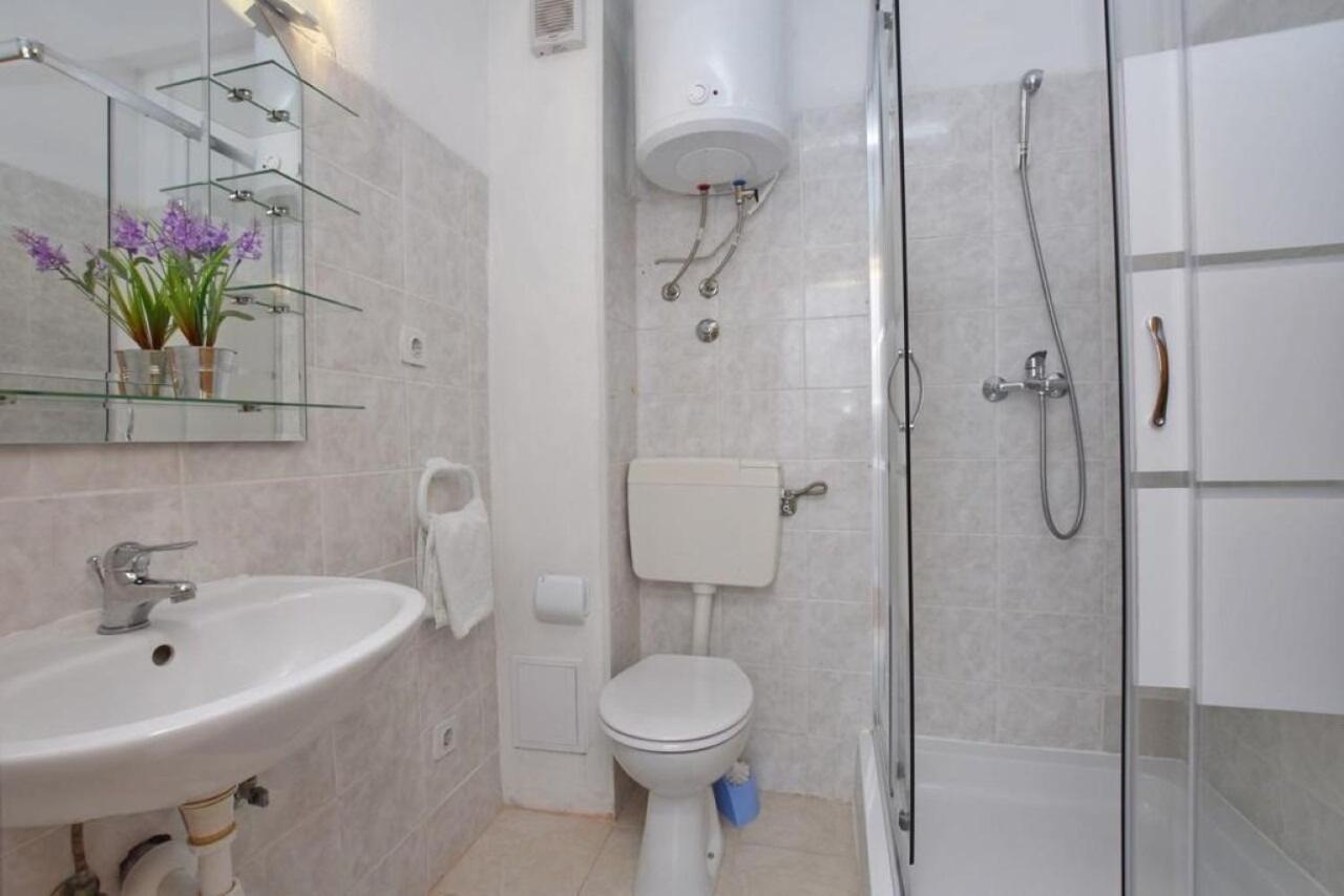 Apartment Rene 오미스 외부 사진