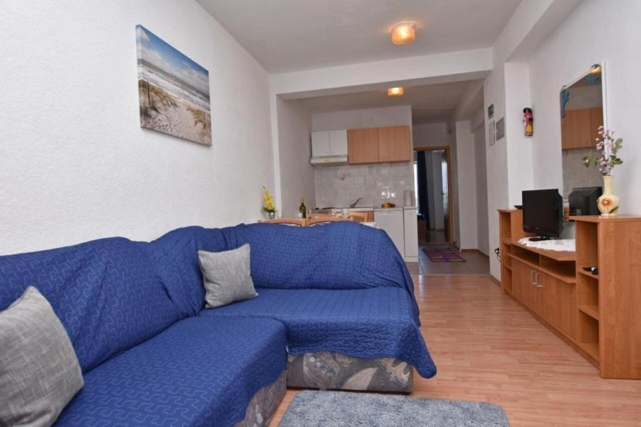Apartment Rene 오미스 외부 사진
